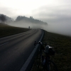 Kurz über dem Nebel
