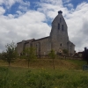 Kirche mit Storchennest