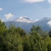 Blick auf die umliegenden Schneeberge