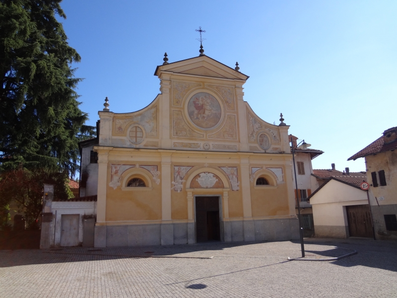 Beispiel einer Kirche im Piemont