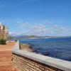 Nuraghe und das Mittelmeer