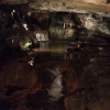 Seen und Wasserfälle in der Beatus-Höhle