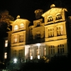 beleuchtetes Hotel
