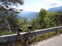 Auffahrt zum Col des Champs