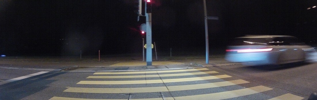 Strassenüberquerung im Limmattal