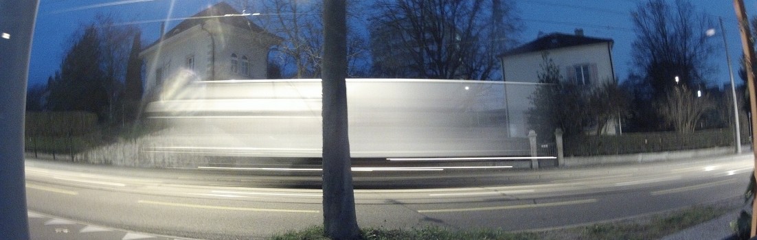 Blick auf die Strasse