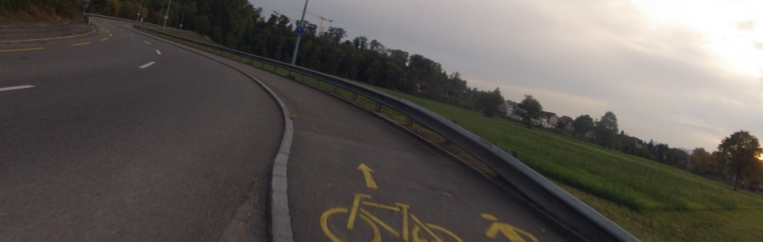 Neues Spielzeug am Lenker