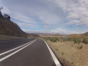 Radstreifen im Niemandsland