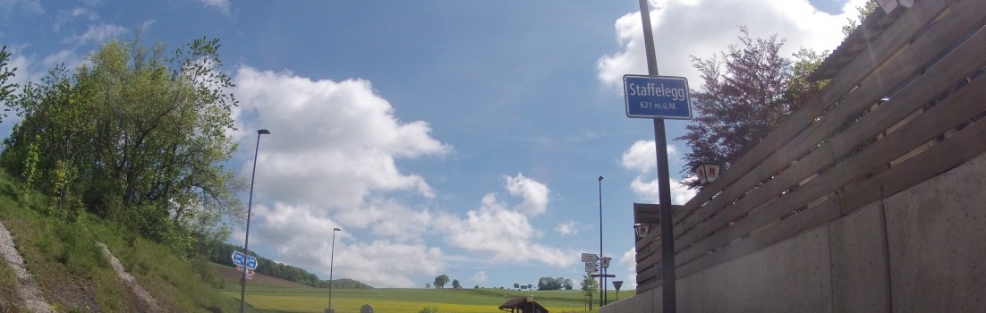 Über die Hausberge, Teil 1