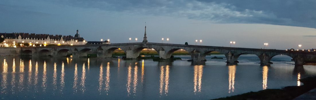 Brücke über die Loire