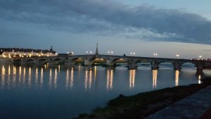Brücke über die Loire