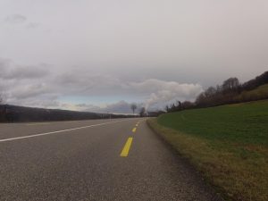 Blauer Fleck am Himmel