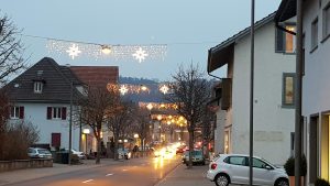 Weihnachtsbeleuchtung in Niedergoesgen