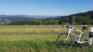 Blick von der Linnerlinde über das Aaretal