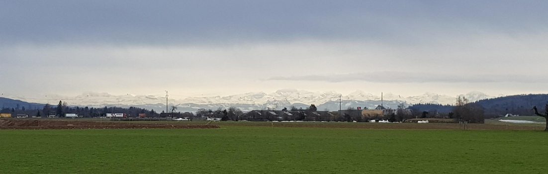 Vom Birrfeld zum Alpenkamm
