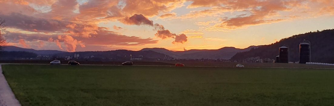 Abendrot über dem Jura