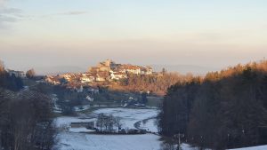 Regensberg im Abendlicht