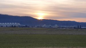 Sonnenuntergang über dem Birrfeld