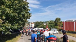 SlowUp ausgebremst am Bahnübegang