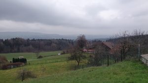 Blick ins Reusstal, hinüber zum Heitersberg / Mutschellen