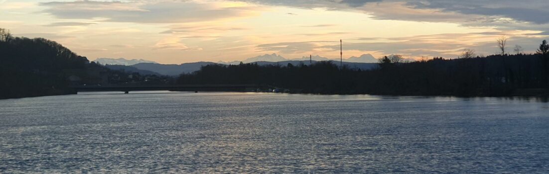 Wolkengrenze über dem Aaretal