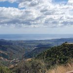 Aussicht zum Meer hinunter