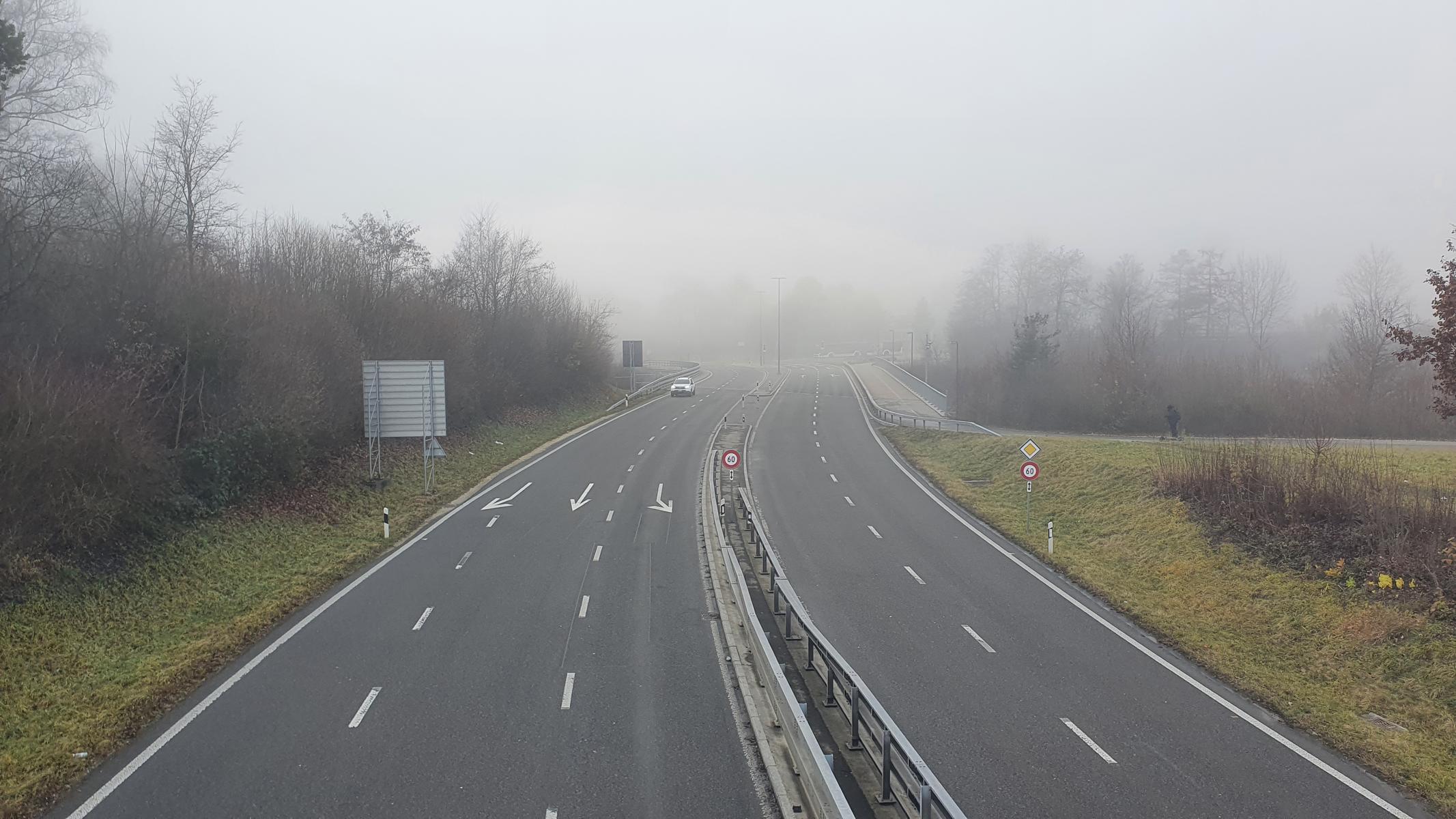 Aus der Sonne in den Nebel