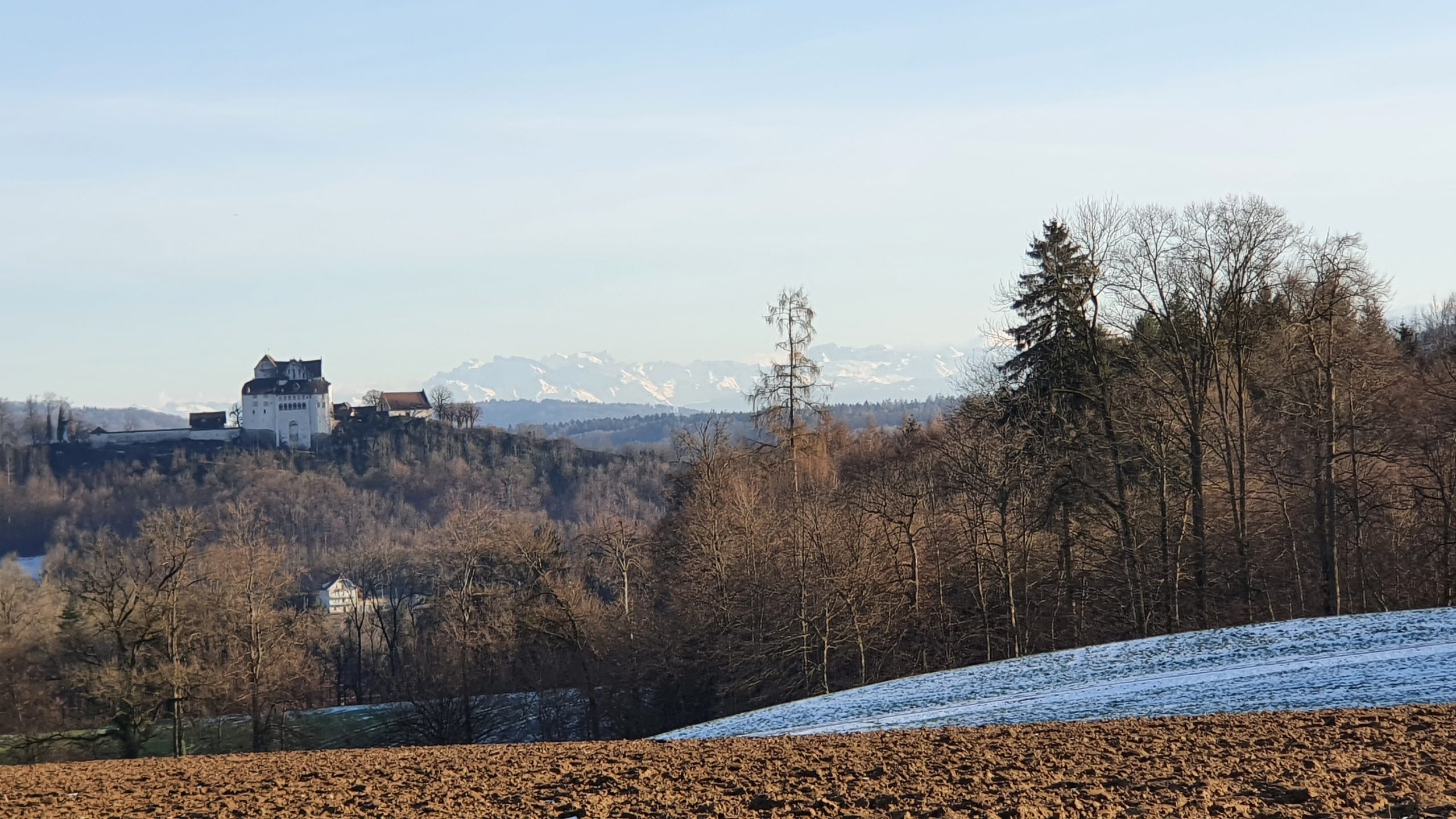 Aaretal hinauf und hinten herum zurück